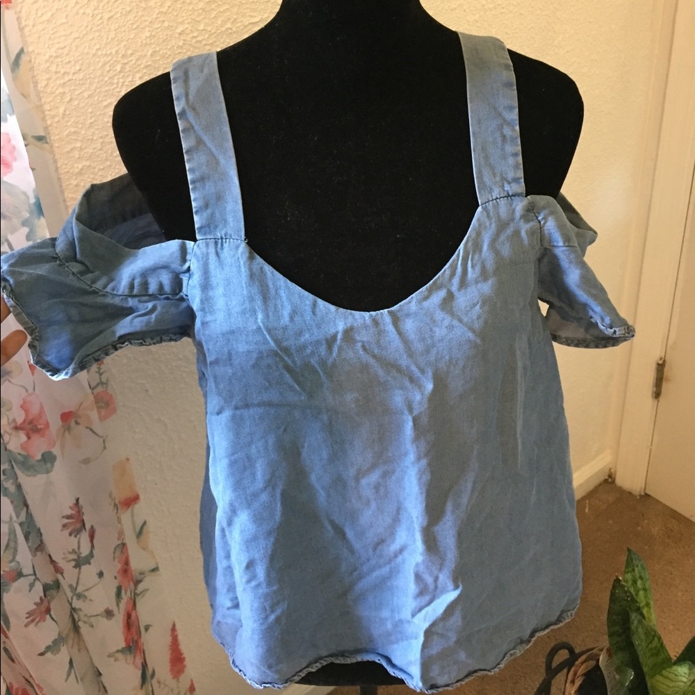 Denim Cold Shoulder Flowy Top | Size L